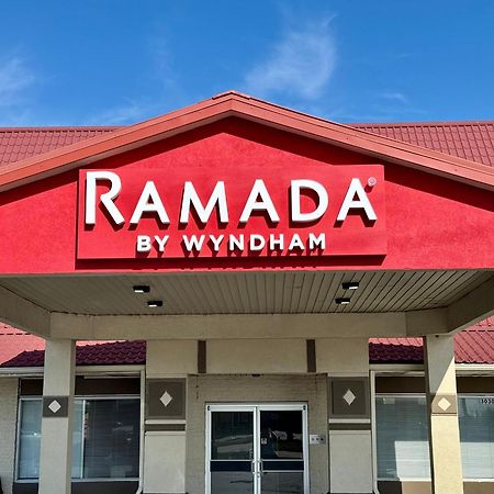 Ramada By Wyndham Lumberton Exterior foto