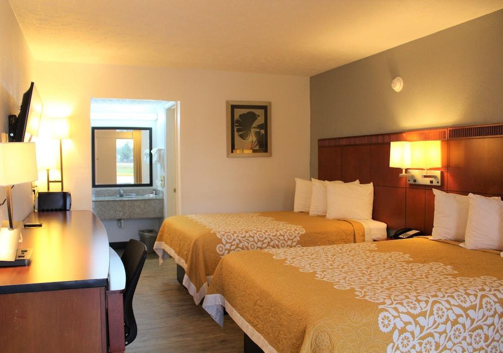 Ramada By Wyndham Lumberton Exterior foto