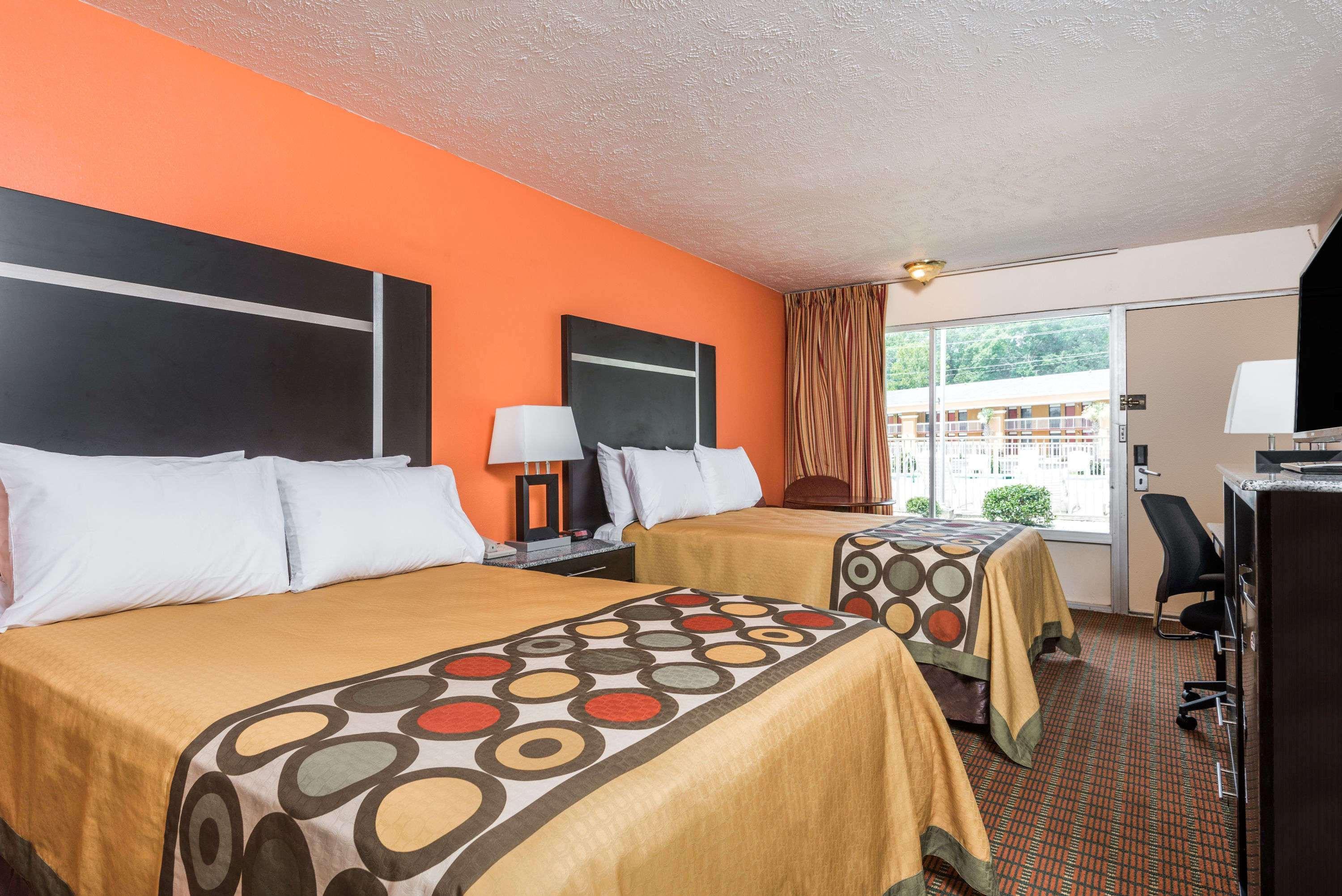 Ramada By Wyndham Lumberton Exterior foto