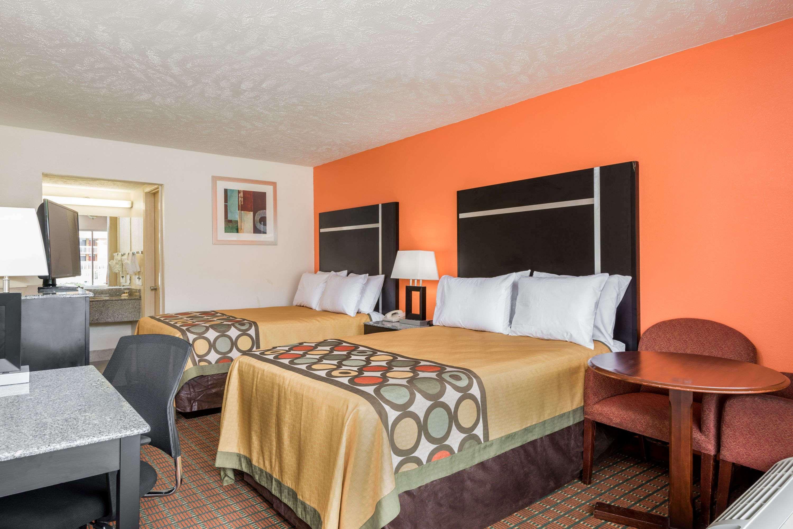 Ramada By Wyndham Lumberton Exterior foto