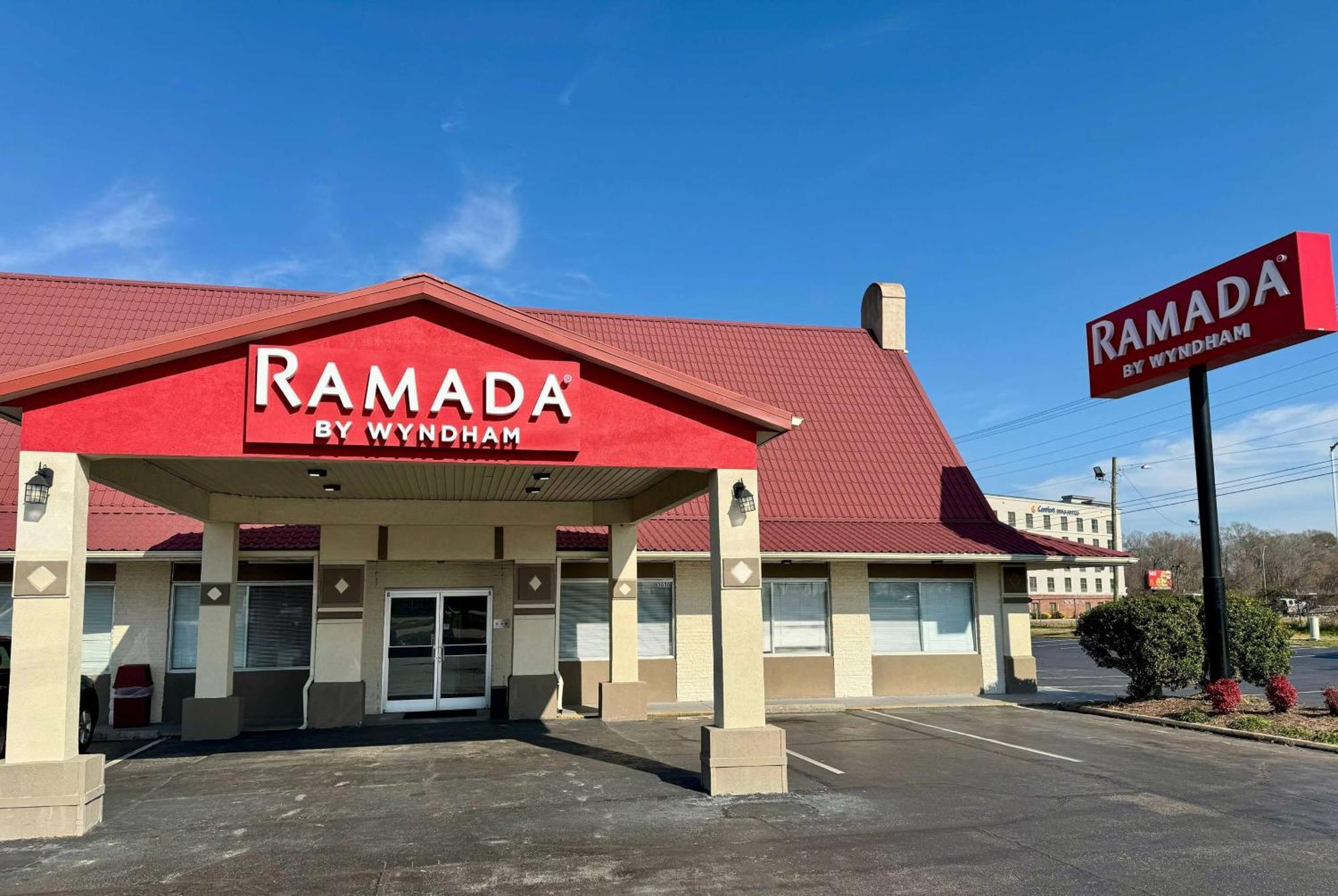 Ramada By Wyndham Lumberton Exterior foto